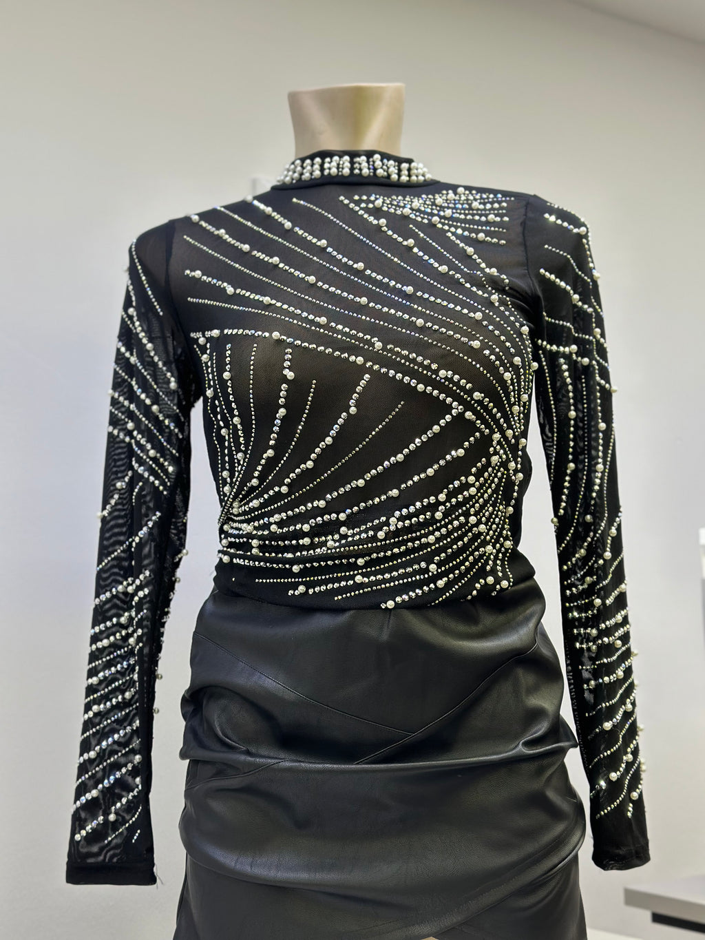 Top Transparent Universe