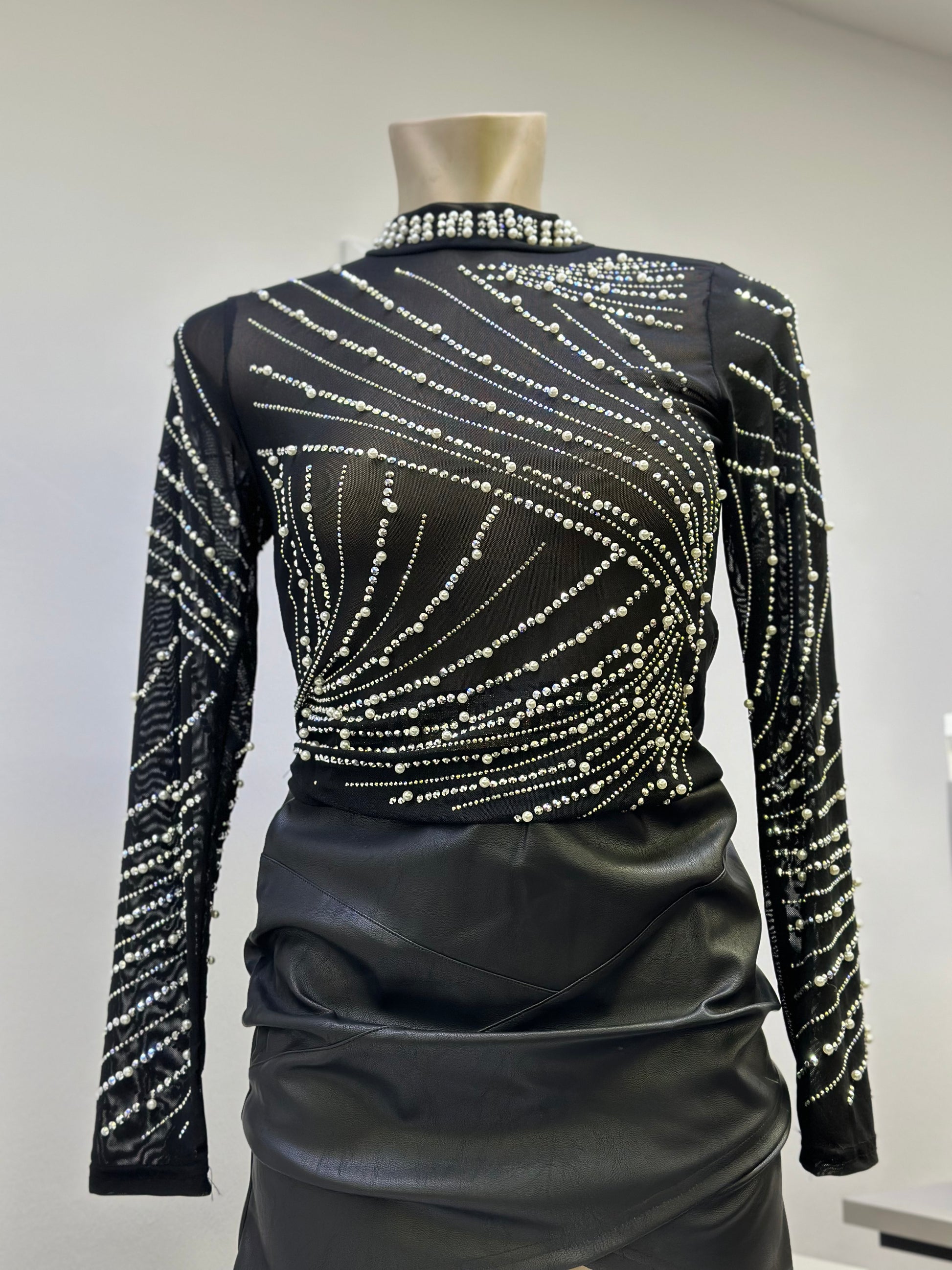 Top Transparent Universe